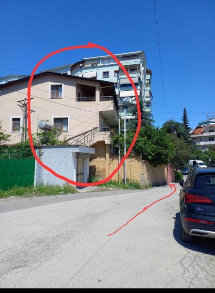Flowers Guesthouse Tirana Exterior foto